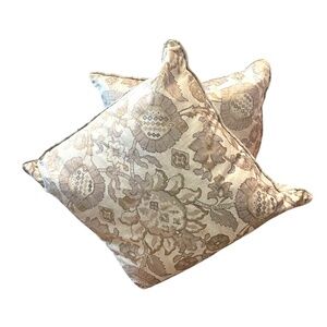 NEW Pair Damask Feather Fill Insert Neutral Velvet In Champagne-Beige‎ Cover